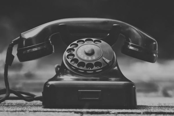 Black telephone Click to view article, New human resources hotline available for San Luis Obispo County employers