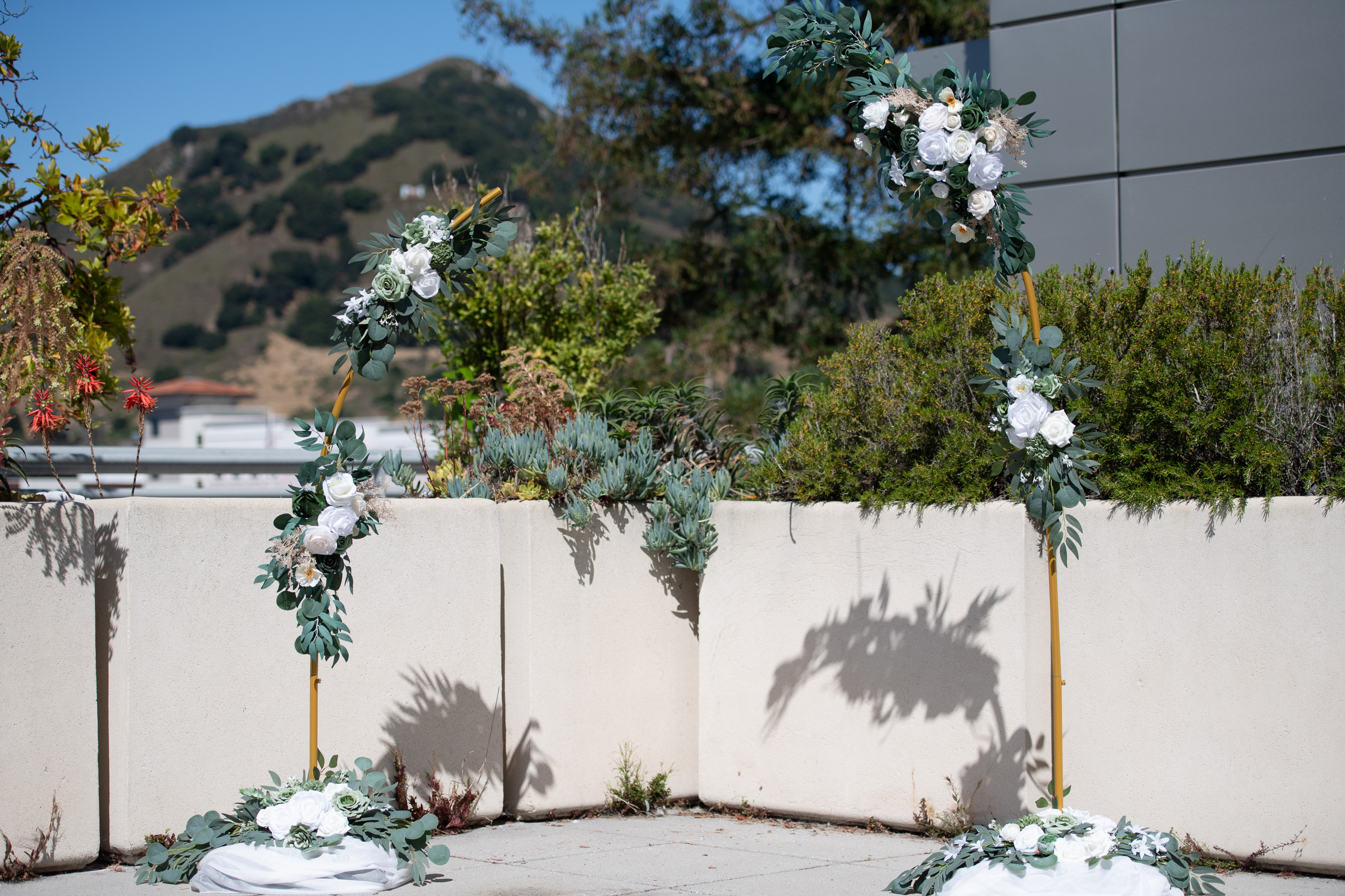 Ceremony decoration with mountain background